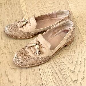 Stuart Weitzman Guything tassel loafers